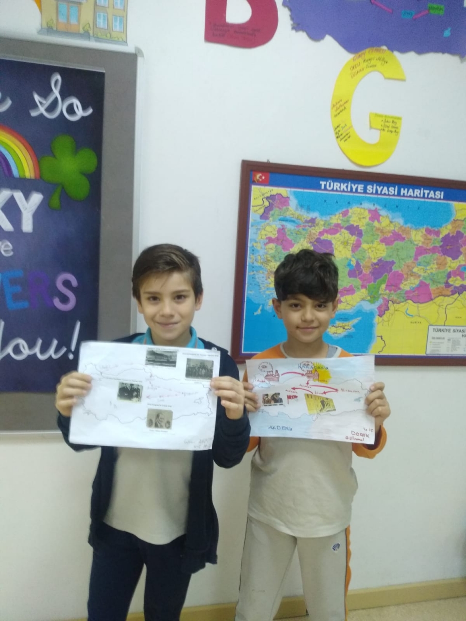 Okyanus Koleji Kolej Ozel Okul Ana Okulu Ilkokul Ortaokul Lise Bahcesehir Okyanus Koleji Ilkokul 4 A 4 B 4 C Sinifi Ogrencileri Milli Mucadele Haritasini Olusturdu