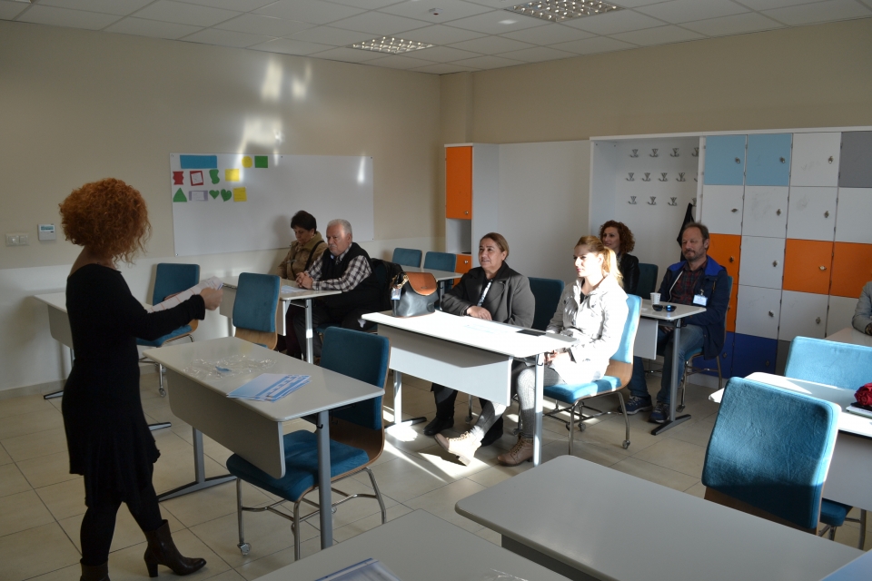 Okyanus Koleji Kolej Ozel Okul Ana Okulu Ilkokul Ortaokul Lise Izmir Mavisehir Okyanus Koleji Lise Kademesi 1 Donem Veli Toplantisi