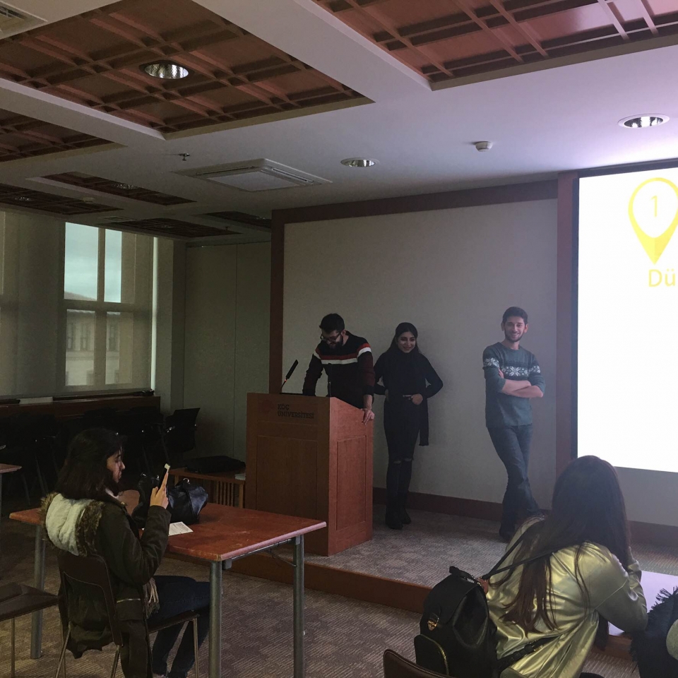 Mimaroba Okyanus Koleji Anadolu Lisesi Fotograf Lise 12 Sinif Ogrencilerinin Universiteleri Taniyalim Etkinliginde Ilk Duraklari Koc Universitesi Oldu