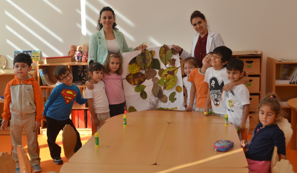 Okyanus Koleji Kolej Ozel Okul Ana Okulu Ilkokul Ortaokul Lise Antalya Okyanus Koleji Okul Oncesi Gunes Grubu Sonbahar Agaci Yapti