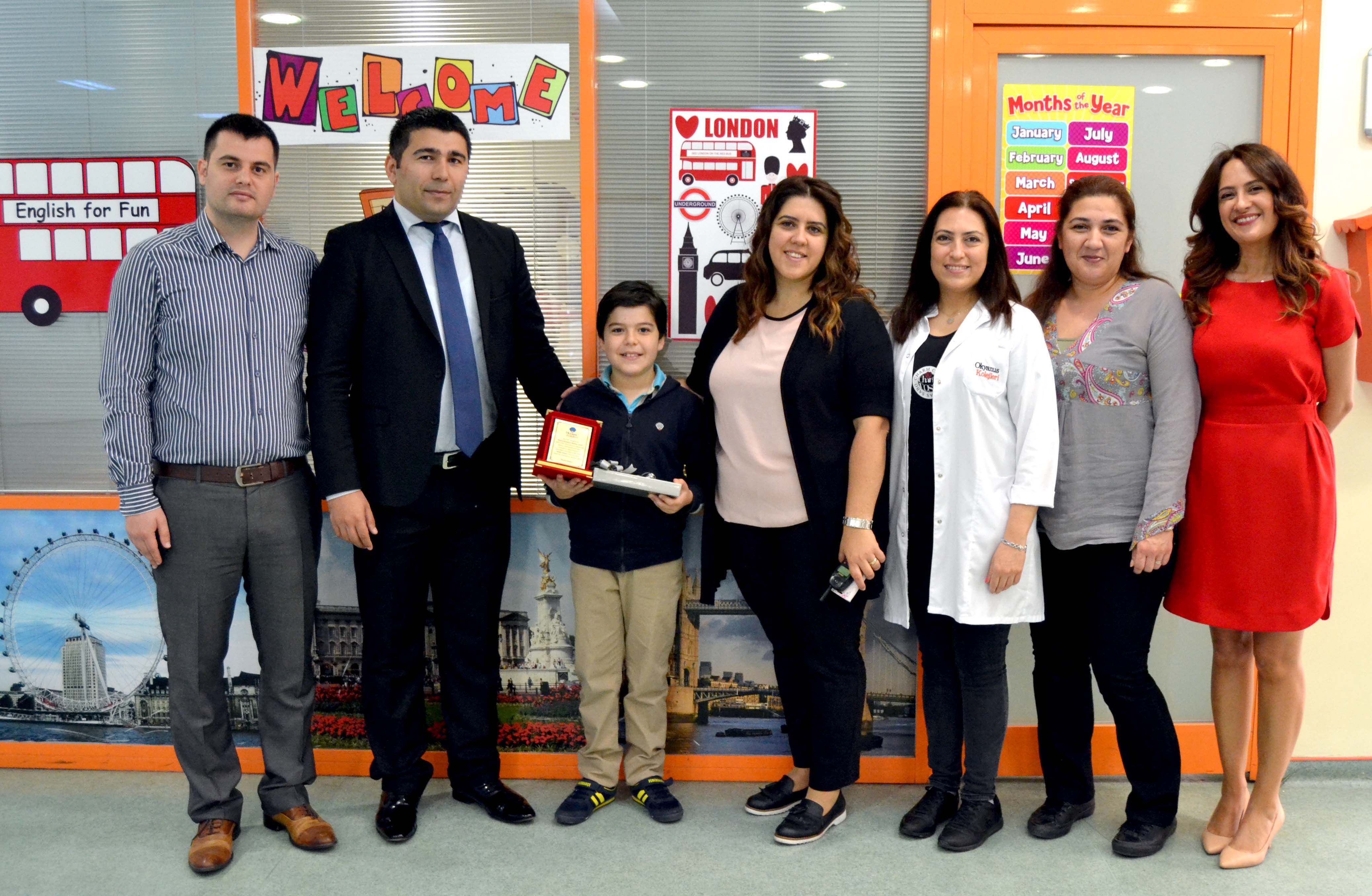 Bahcesehir Okyanus Koleji Ortaokul Fotograf Okyanuslu Ogrenciler 17 Bin 300 Ingilizce Kitap Okudu