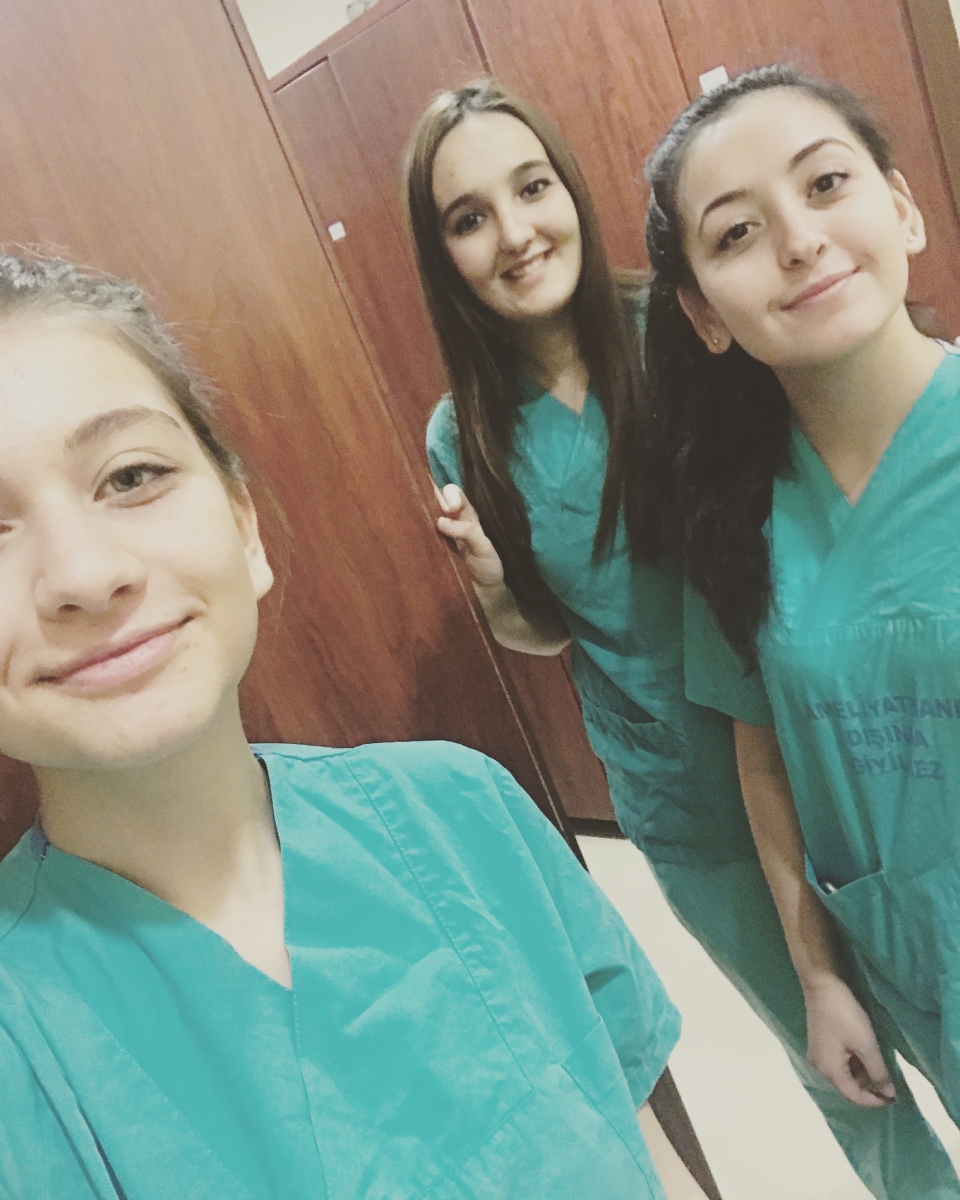 Gunesli Okyanus Koleji Anadolu Lisesi Haber Gunesli Okyanus Koleji Saglik Ve Tip Kariyer Kulubu Ogrencileri Ameliyatta