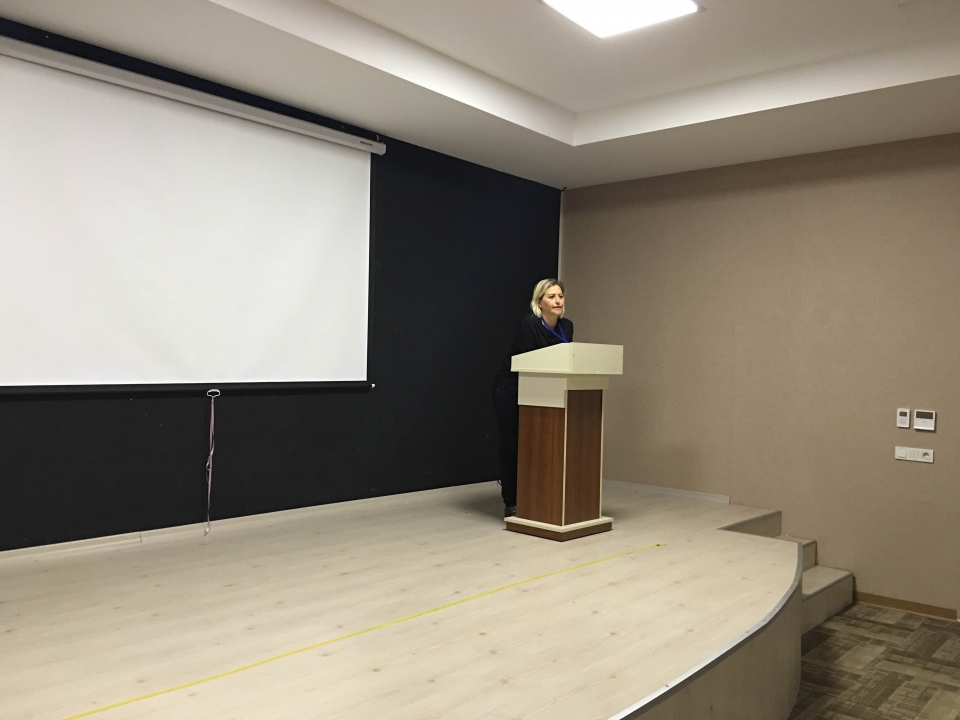 Okyanus Koleji Kolej Ozel Okul Ana Okulu Ilkokul Ortaokul Lise Tip Kariyer Kulubu Uzman Dr Ulku Gormez Le Soylesi Yapti