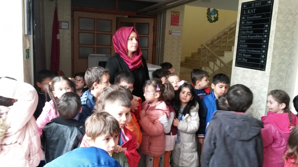 Okyanus Koleji Kolej Ozel Okul Ana Okulu Ilkokul Ortaokul Lise Gunesli Okul Oncesi A Grubu Ogrencileri Bahcelievler Cocuk Esirgeme Kurumu Ziyareti