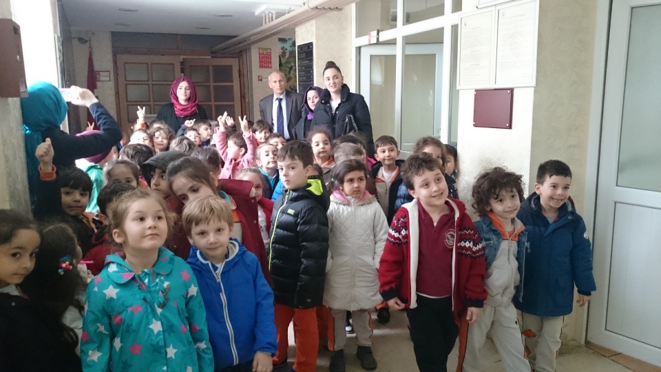 Okyanus Koleji Kolej Ozel Okul Ana Okulu Ilkokul Ortaokul Lise Gunesli Okul Oncesi A Grubu Ogrencileri Bahcelievler Cocuk Esirgeme Kurumu Ziyareti