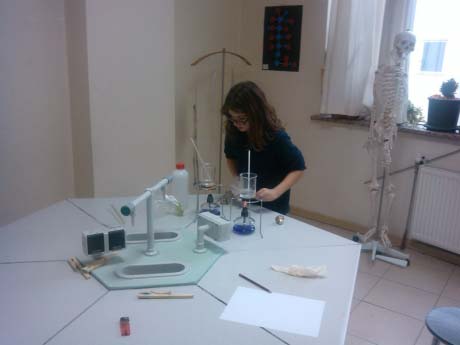 Okyanus Koleji Kolej Ozel Okul Ana Okulu Ilkokul Ortaokul Lise Ustun Zekalilar Ortaokulu Nda Laboratuvar Uygulama Sinavi