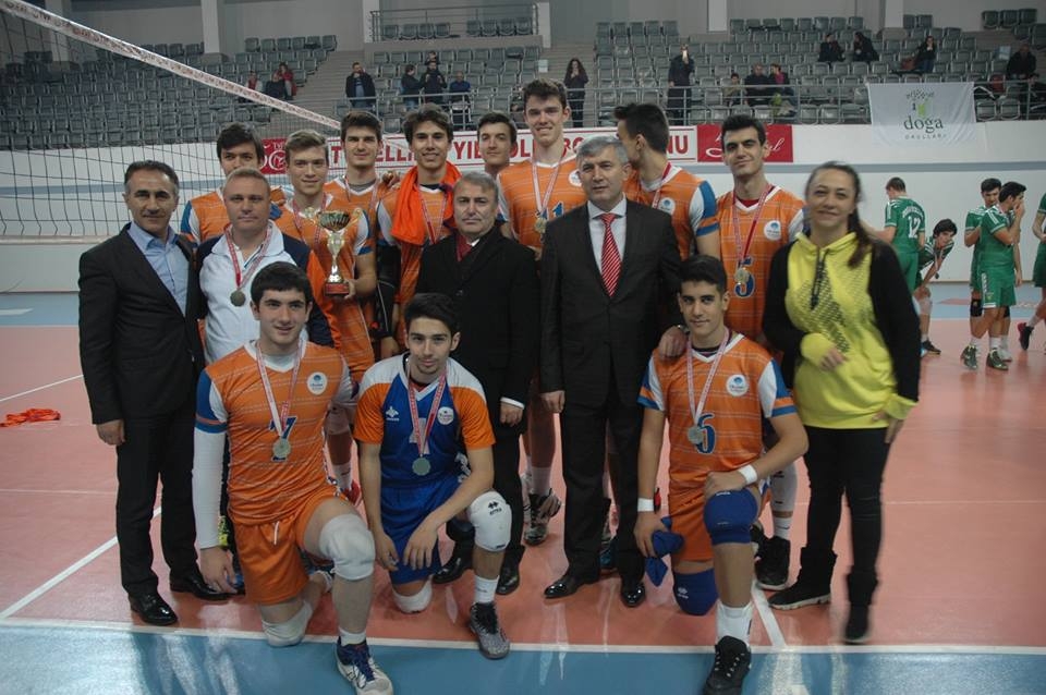 Okyanus Koleji Kolej Ozel Okul Ana Okulu Ilkokul Ortaokul Lise Avcilar Kampusu Genc Erkek A Voleybol Takimi Istanbul Sampiyonu