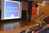25 Kasım Cumartesi günü Halkalı Okyanus Koleji Anadolu Lisesi velileri, okul kampüsünde veli toplantısında bir araya geldiler.