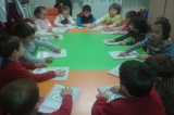 Bahçelievler Okyanus Koleji Çiçekler Grubu 2 Rakamını Öğreniyor.