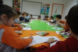 Bahçelievler Okyanus Okul Öncesi Gökkuşağı Grubu İngilizce Dersinde Müzik Aletlerini Tanıyor