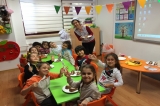 Bahçelievler Okyanus Okul Öncesi Yıldızlar Grubu İngilizce Dersinin Tadına Doyamadı