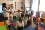 Beykent  Okyanus Koleji Okul Öncesi Çiçekler Grubu Müzik Etkinliğinde