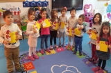 Beykent Okyanus Koleji Okul Öncesi Çiçekler Grubu Öğrencileri Sanat Etkinliğinde