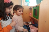 Bornova Kolejleri Okul Öncesi Grubu Öğrencileri Serbest Oyun Etkinliğinde Kendilerini İfade Edebilmenin En Anlamlı Yolunu Eğlenerek Öğreniyor
