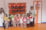 Denizyıldızları Grubu Öğrencileri Aile Katılımında '' Kış Mesvimi İle İlgili Sanat Etkinliği Yaptılar.