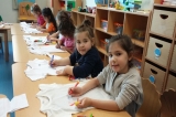 Mavişehir İnciler Grubu Sanat Etkinliğinde Tshirt Boyama Çalışması Yaptılar