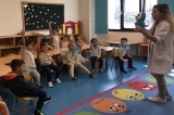 Bornova Okyanus Koleji Yıldızlar Grubu Öğrencileri Geometrik Şekilleri Tanıyor.