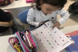 Eryaman Okyanus Koleji İlkokul Kademesi 2. Sınıf Öğrencileri “Letters Card Game” Etkinliğinde
