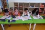 Ataşehir Okyanus Koleji  Anaokulu Yıldızlar Sınıfı Okuma Yazma Etkinliğinde