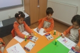 Bahçelievler Okul Öncesi Deniz Yıldızı Grubu Öğrencileri İngilizce Dersinde Aile Üyelerini Öğreniyor
