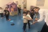 Bornova Okyanus Koleji Okul Öncesi Balıklar ve Yunuslar Sınıfları Play Time Dersinde