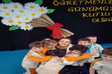 Değerli Öğretmenlerimizin Öğretmenler Gününü Kutlarız.