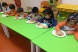 Güneşli Okyanus Koleji Okul Öncesi Balıklar Sınıfı Okuma Yazmaya Hazırlık Çalışmasında
