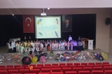 Mimaroba Okyanus Koleji Okul Öncesi Kademesi  Uçan Şemsiyeler Etkinliğinde