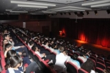 "Dünya Tiyatrolar Günü"nde Öğrenciler Sahnede