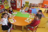 ATAŞEHİR OKYANUS KOLEJİ ANAOKULU YUNUSLAR GRUBU SANAT ETKİNLİĞİNDE;