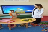 Çekmeköy Okyanus Koleji Okul Öncesi Yıldızlar Grubu Sosyal Beceriler Dersinde Sunum Yapıyor