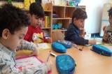 İncek Okyanus İnciler Sınıfı ingilizce Dersinde Taşıtlar ile ilgli resim yaptılar.