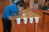 Kemerburgaz Okyanus Koleji Çiçekler Grubu Oyun Etkinliğinde“Hedefe Top Üfleme” Oyununu Oynadılar