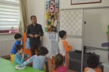 Bahçelievler Okyanus Okul Öncesi Gezegenler Grubu Öğrencileri Satranç Dersinde