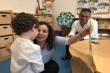 Bornova Okyanus Koleji'nin Minikleri Denizyıldızları Grubu Fastrackids Sunumunda
