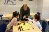 Okyanus Koleji Halkalı Okul Öncesi Yıldızlar Grubu Satranç Dersinde.