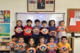 Gezegenler Grubu Sanat etkinliği dersinde