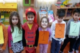 Güneşli Okyanus Okul Öncesi Balıklar Grubu İtfaiyeci Oyunu Oynuyor