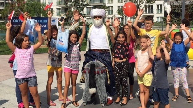Halkalı Okyanus Koleji 30 Ağustos Zafer Bayramını Coşkuyla Kutladı !