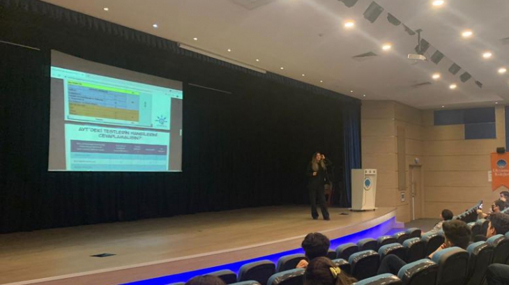 11. Sınıflar İçin Seminer: Üniversiteye Giriş Sistemi Nasıl İşler?
