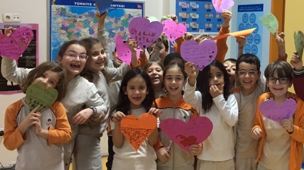 Bahçeşehir Okyanus Koleji Üstün Zekalılar 2/D sınıfı Öğrencilerinin Eğlenceli Ders Etkinliği