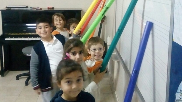 Avcılar Okyanus 2.Sınıflarda 'Boomwhackers' Etkinliği