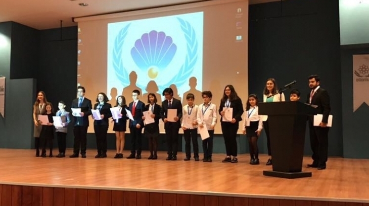 5A Sınıfından Pamira Erbaş O'MUN Konferansına Katılarak En İyi Delegelerden Biri Seçildi