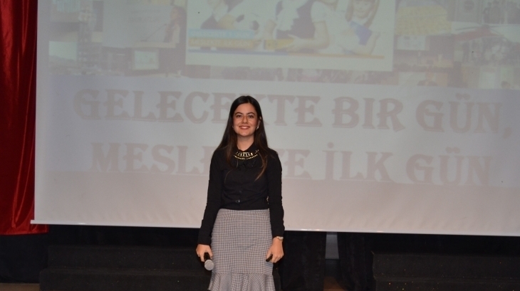 Adana Okyanus Kolejinde, "Gelecekte Bir Gün, Meslekte İlk Gün" Projesi