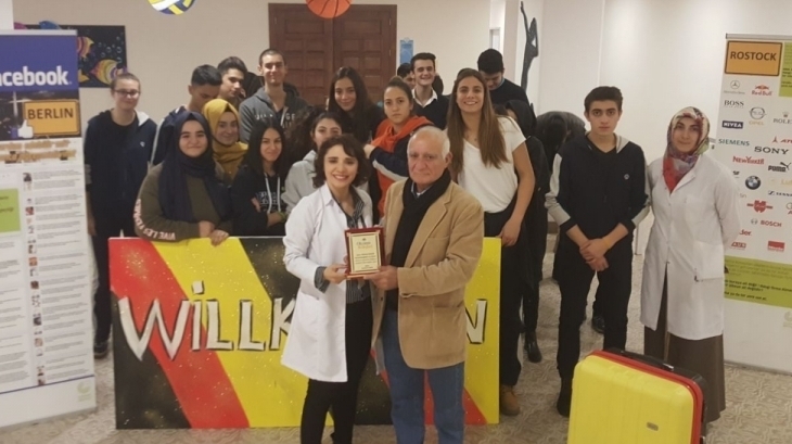Alman Bavulu İncek Okyanus Koleji'nde