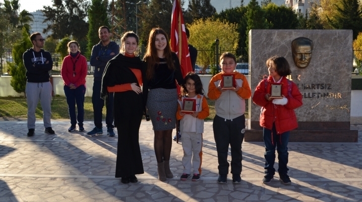 İlkokul "Kasım Ayı Örnek Öğrencileri" Belli Oldu