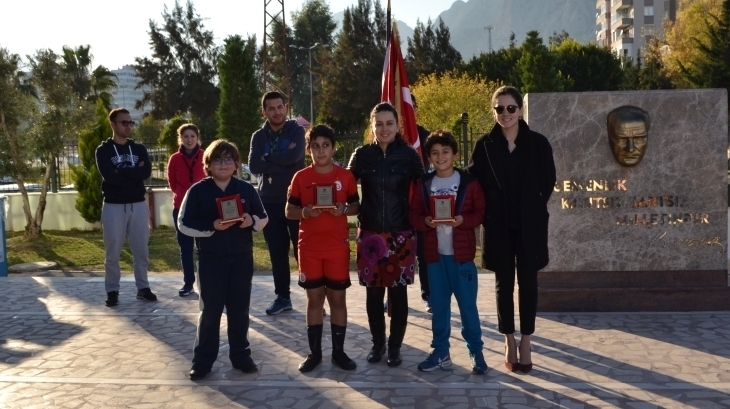 Ortaokul "Kasım Ayı Örnek Öğrencileri" Belli Oldu