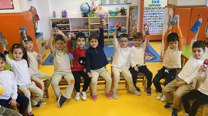 Ataşehir Okul Öncesi Gökkuşağı Grubu Bütünleştirilmiş Etkinlik Dersinde