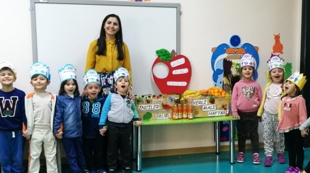 Avcılar İnciler Grubu Tutum Yatırım ve Türk Malları Haftası Etkinliğinde