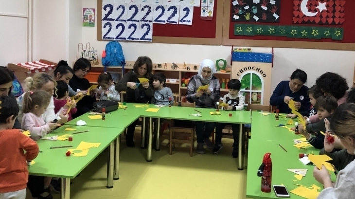 Avcılar Okyanus Koleji Ağaçlar Grubu Öğrencileri Ailemle Okulumdayım Etkinliğinde